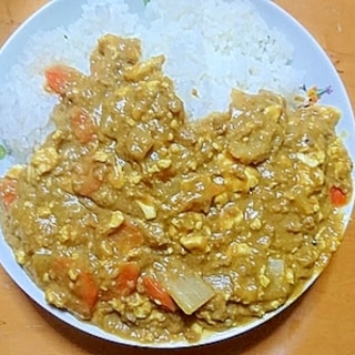 大根と人参のひき肉豆腐カレー